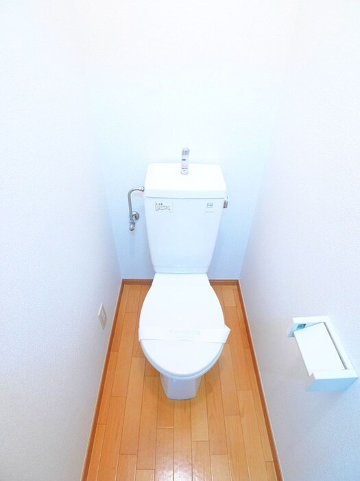 物件内観写真16　(トイレ)