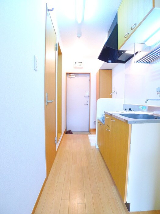 物件内観写真20　(廊下)