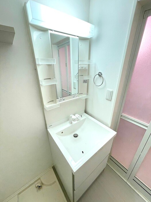 物件内観写真10　(洗面)