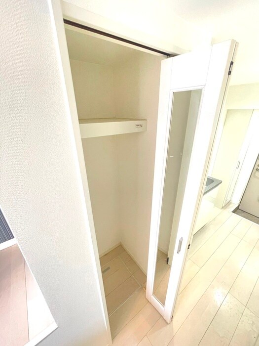 物件内観写真18　(収納)