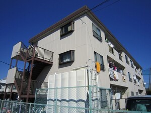 西ハイツ外観写真