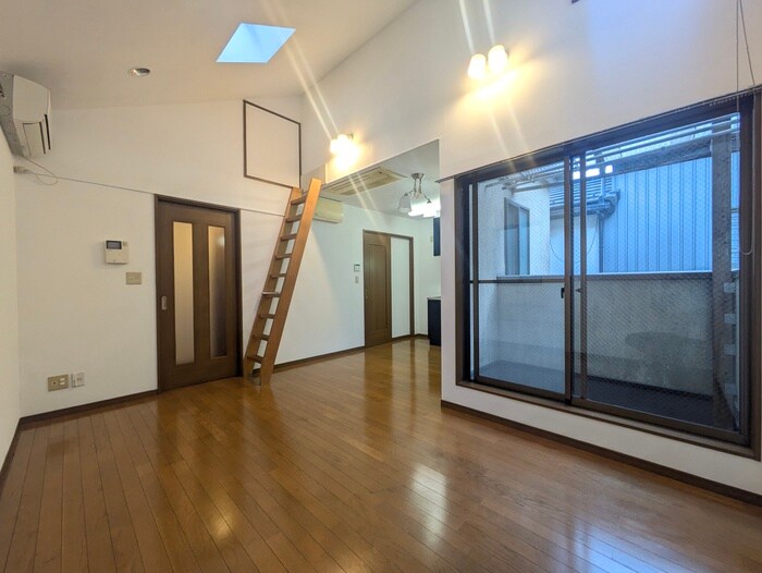 物件内観写真8　(居室)