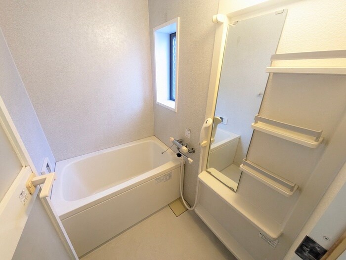 物件内観写真12　(バス／シャワールーム等)