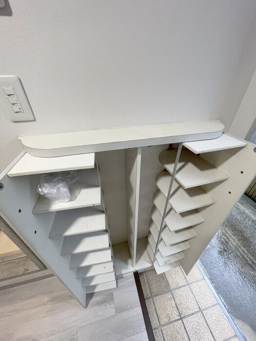 物件内観写真13　(靴箱)