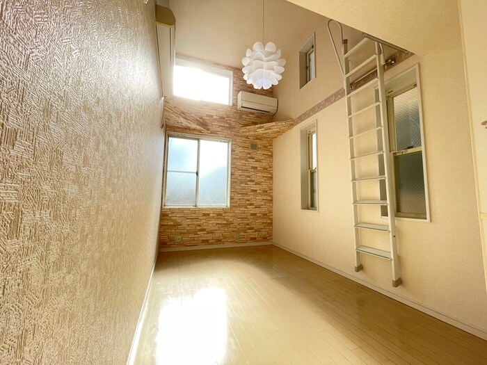 物件内観写真7　(居室)