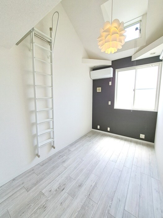 物件内観写真8　(居室)