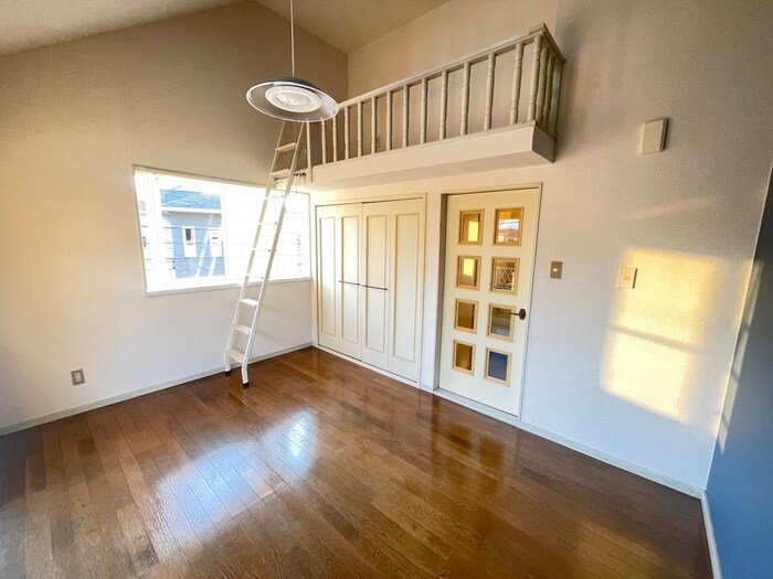 物件内観写真8　(居室)