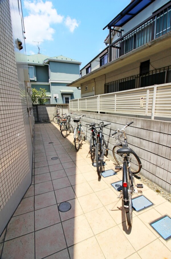 駐輪場