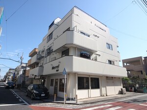 切替ビル外観写真