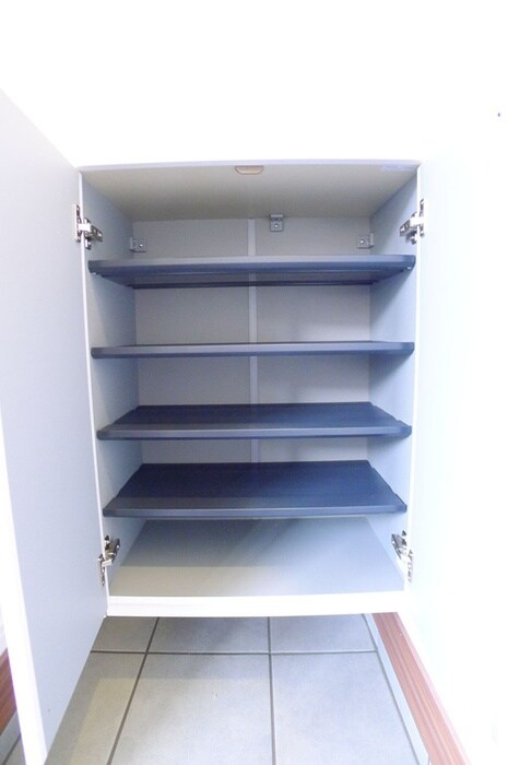 物件内観写真6　(靴箱)