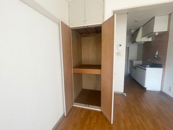 物件内観写真9　(収納)