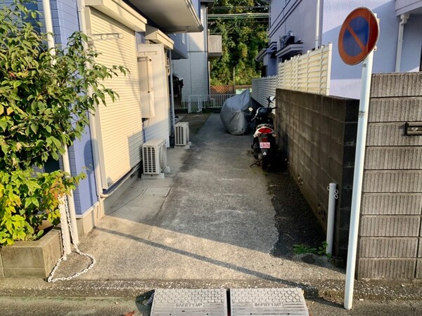 バイク置き場