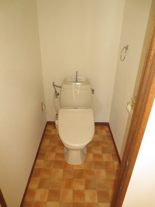 物件内観写真7　(トイレ)