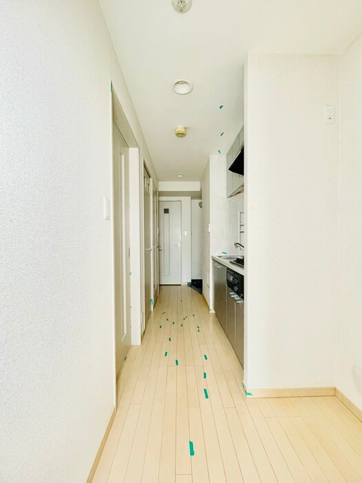 物件内観写真19　(廊下)