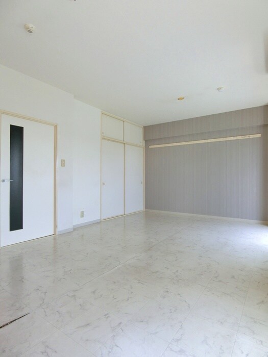 物件内観写真5　(居室)