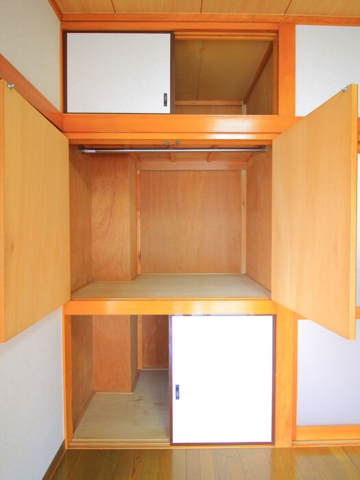 物件内観写真8　(収納)