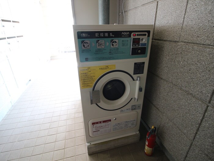 物件外観写真6　(建物設備)