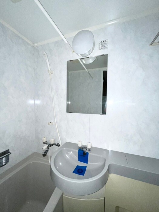 物件内観写真12　(洗面)