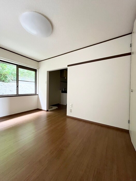 物件内観写真22　(居室)