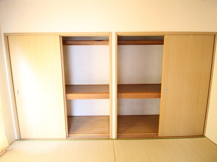 物件内観写真10　(収納)