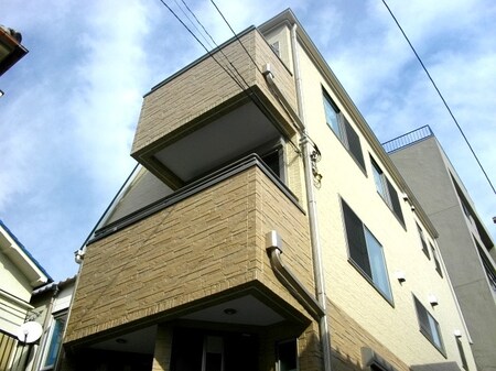 ＥＡＳＴ外観写真