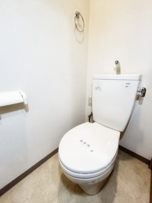 物件内観写真16　(トイレ)