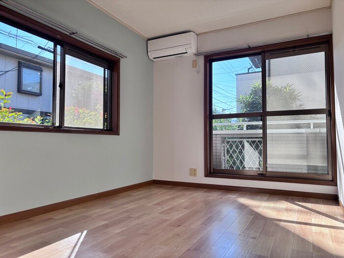 物件内観写真7　(居室)