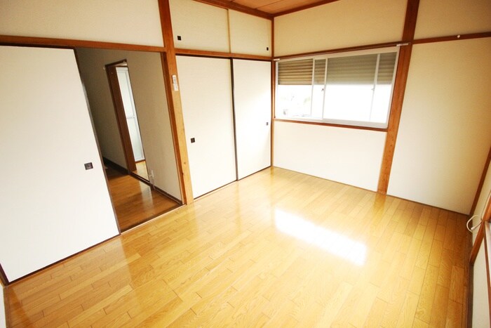 物件内観写真8　(居室)