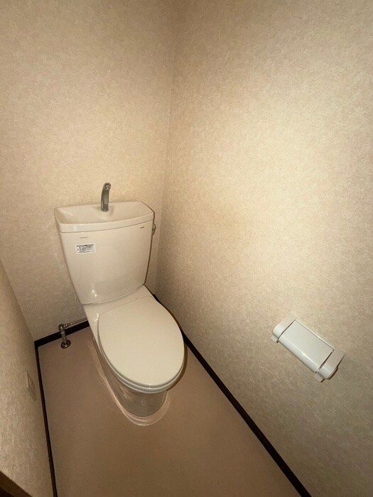 物件内観写真10　(トイレ)