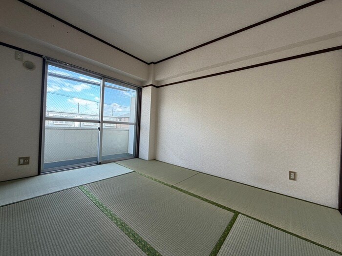 物件内観写真14　(居室)