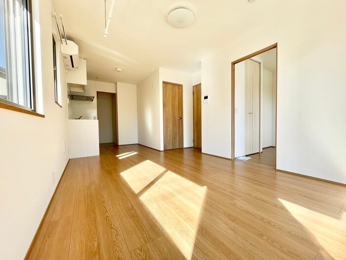 物件内観写真10　(居室)