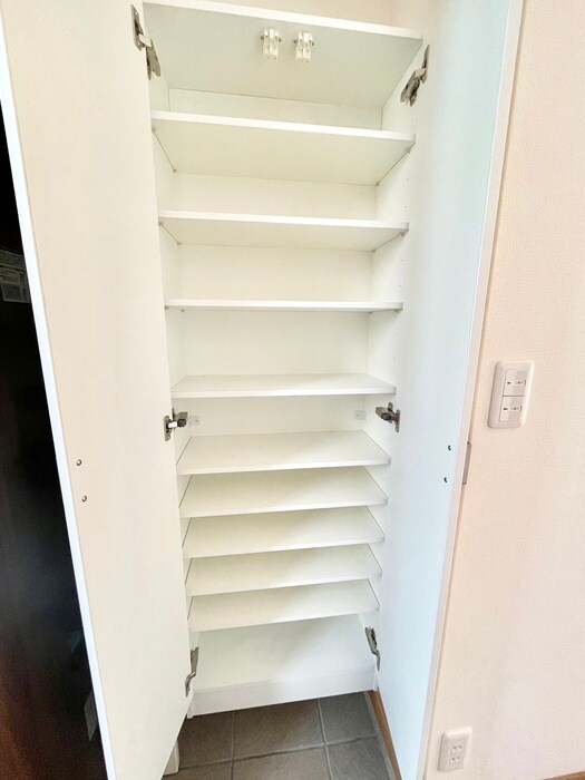 物件内観写真19　(靴箱)