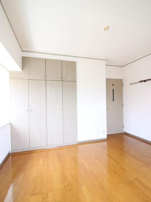 物件内観写真18　(居室)