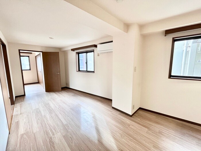 物件内観写真7　(居室)