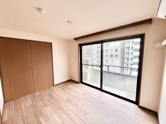 物件内観写真9　(居室)