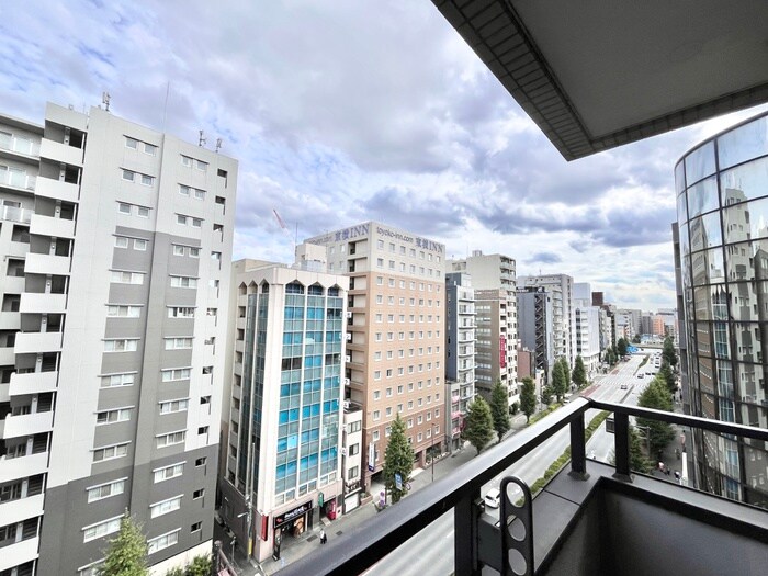 物件内観写真16　(室内からの展望)