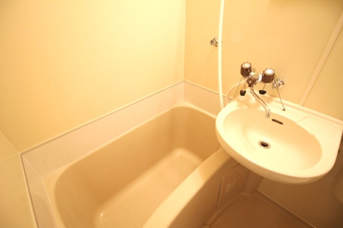 物件内観写真11　(バス／シャワールーム等)