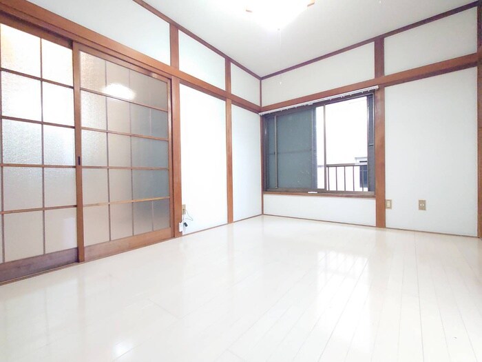 物件内観写真9　(居室)