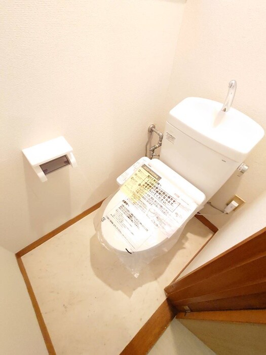 物件内観写真12　(トイレ)