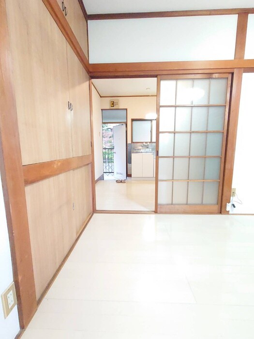 物件内観写真20　(廊下)