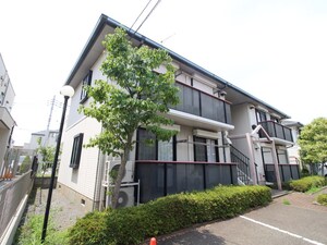 シャトル武蔵野台外観写真