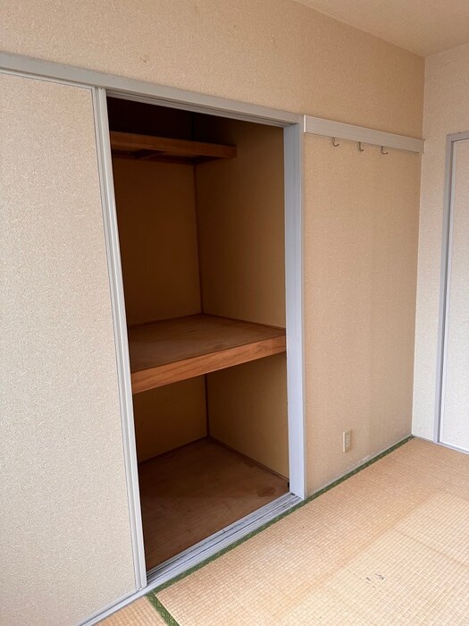 物件内観写真9　(収納)