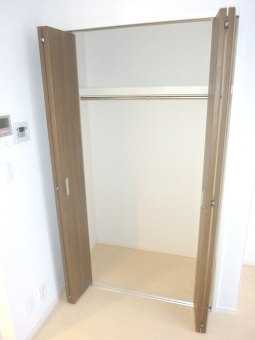 物件内観写真11　(収納)