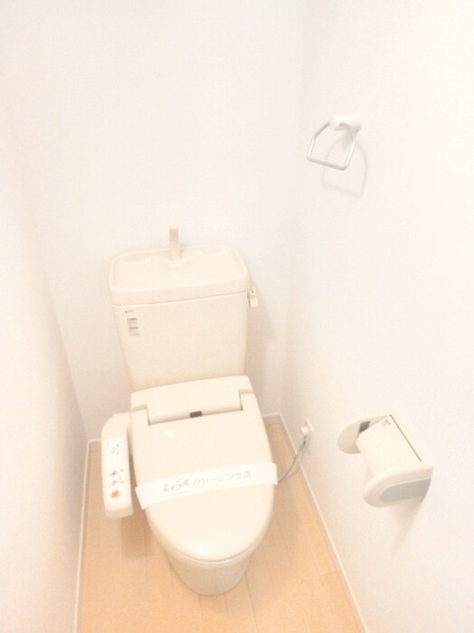 物件内観写真13　(トイレ)