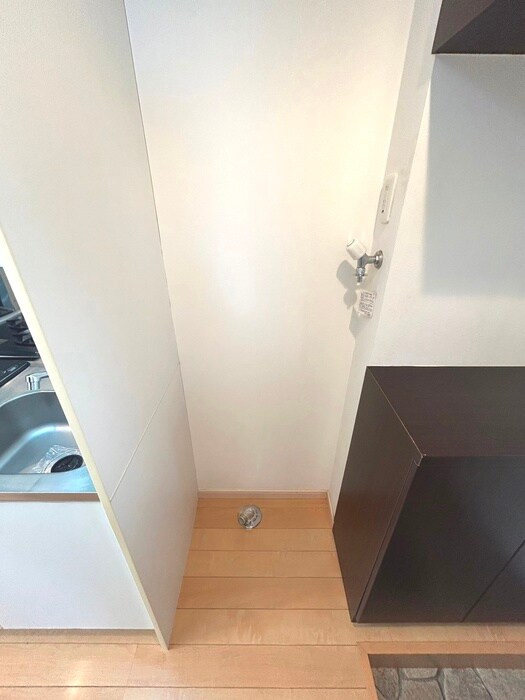 物件内観写真20　(洗濯機置場)