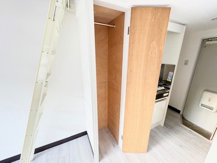 物件内観写真13　(収納)
