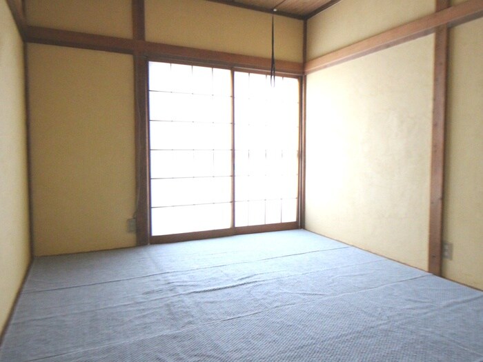 物件内観写真10　(居室)