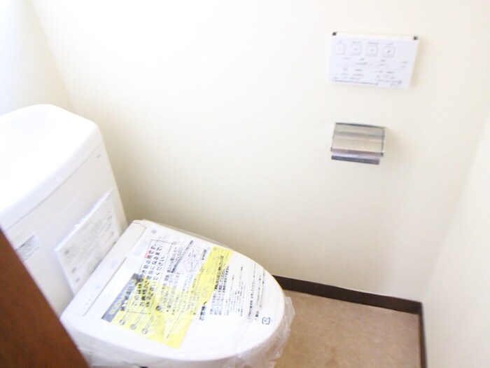 物件内観写真13　(トイレ)