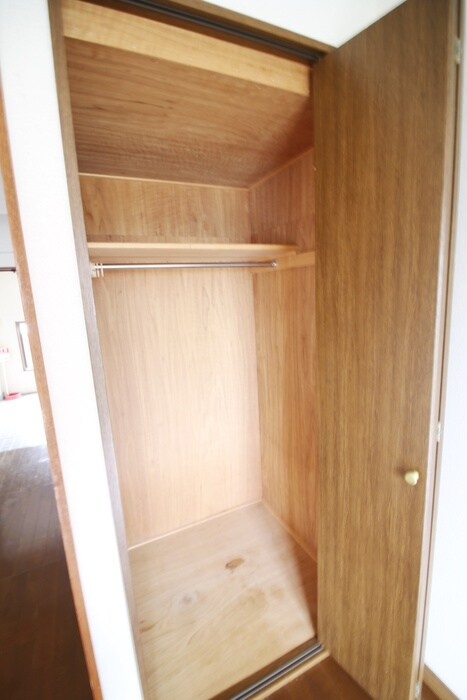 物件内観写真13　(収納)