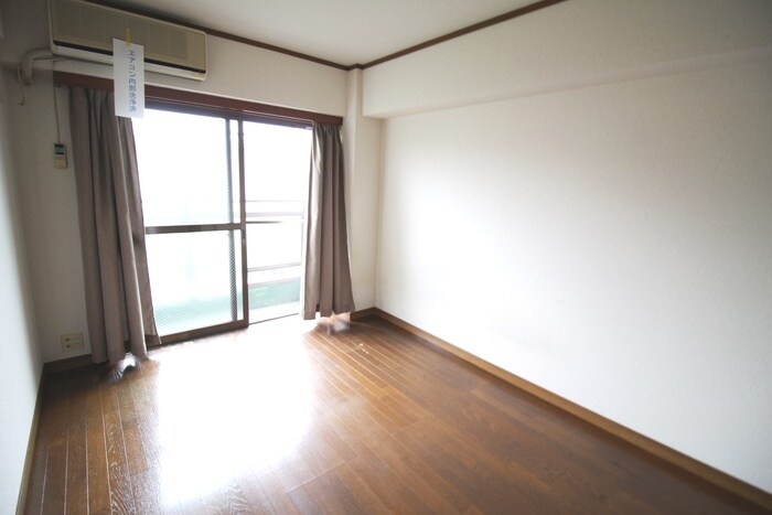 物件内観写真17　(居室)